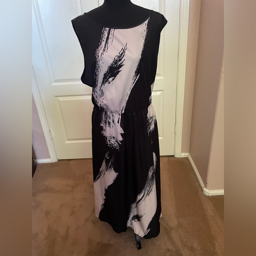 Bloomchic sleeveless dress